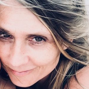 Meet your Posher, Laurence